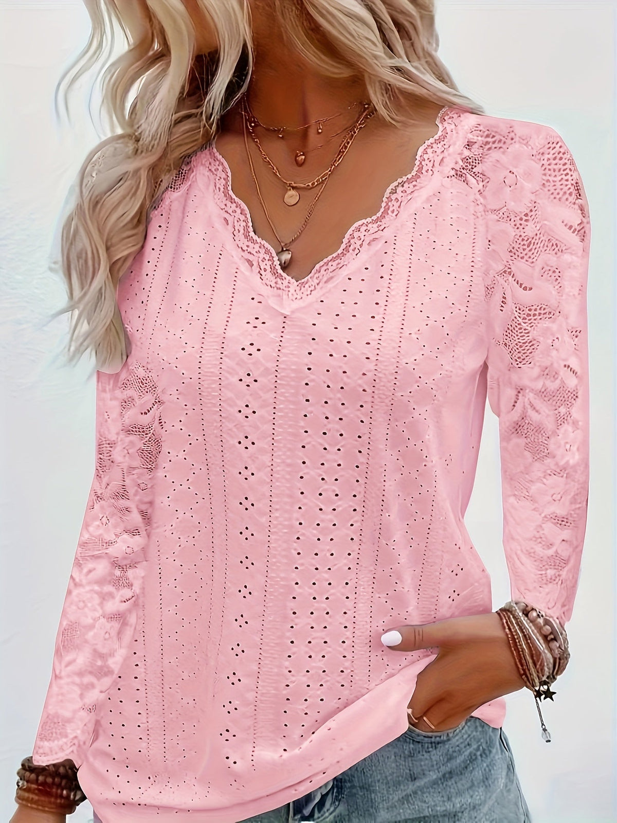 Women's Contrast Lace V-Neck Eyelet Long Sleeve T-Shirt - Elegant Floral Lace Trim Casual Top for Spring Fall