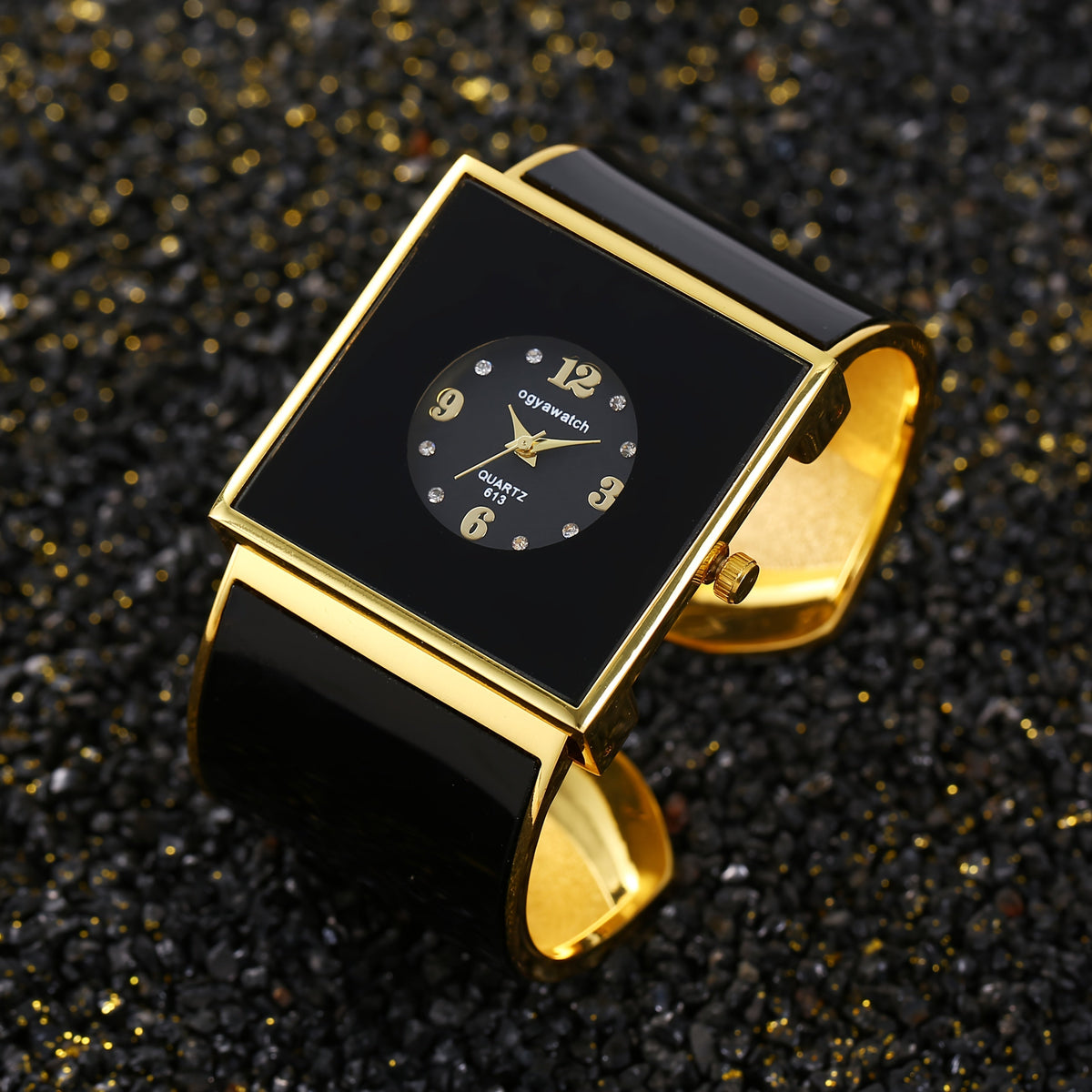 Women's Square Quartz Watch Elegant Analog Wristwatch with Square Case Classic Dial Minimalist Fashion Watch for Women in White and Black Perfect Gift for Her