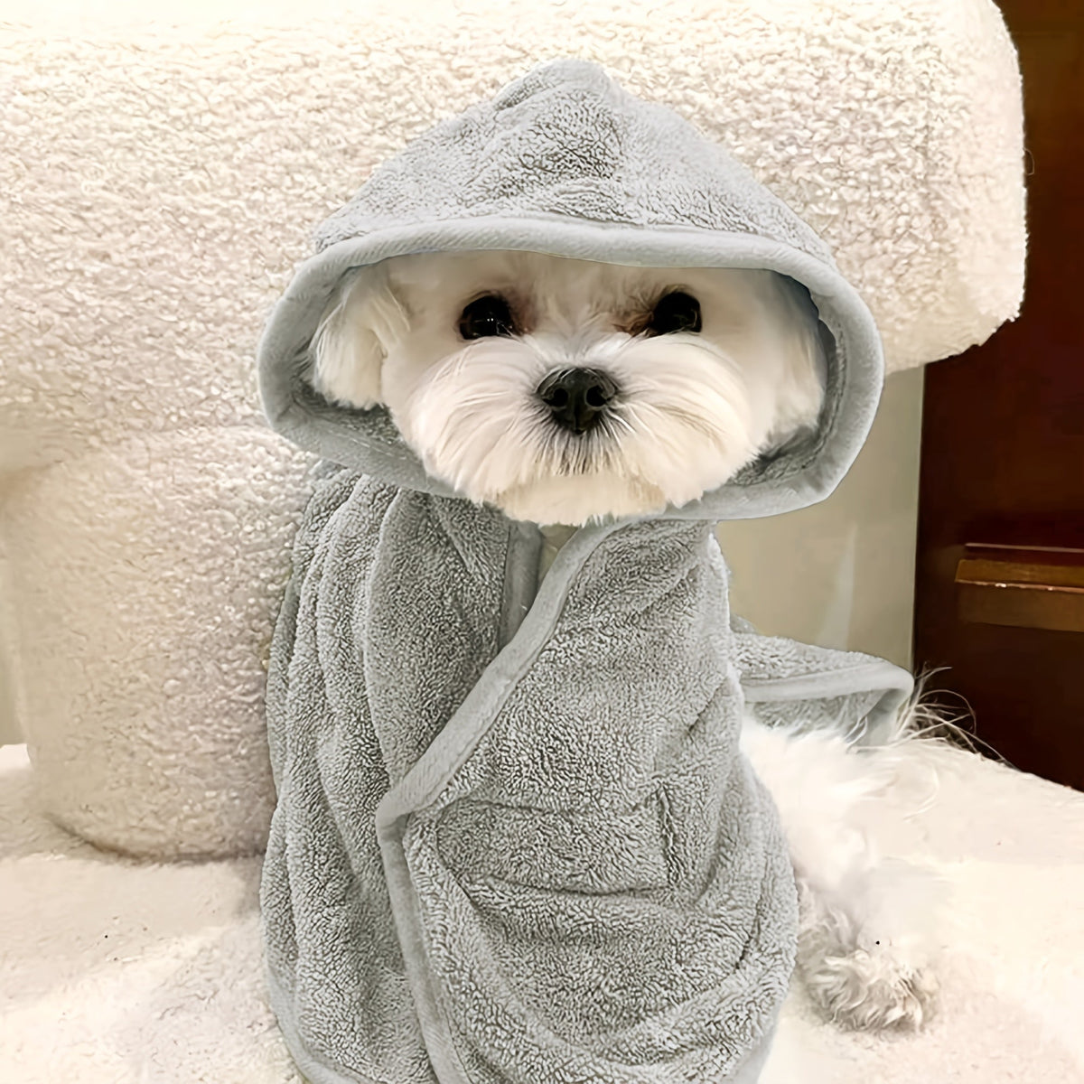 Ultra-Absorbent Pet Bathrobe for Dogs and Cats - Quick-Dry Soft Microfiber Towel Robe with Secure Closure for Small Dogs Cats and Kittens, All-Season Comfort, 6 Colors & Sizes S M L