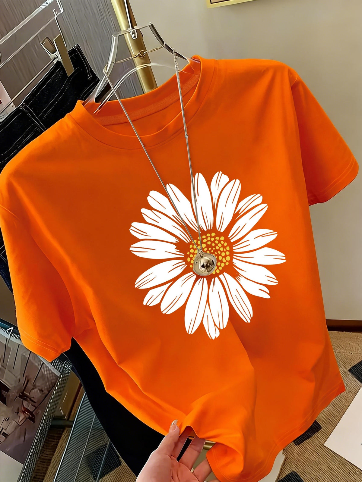Women's Daisy Flower Print Round Neck T-Shirt | Casual Summer Tops for Women Short Sleeve Tee Shirts Cute Floral Graphic Tshirts S M L XL XXL