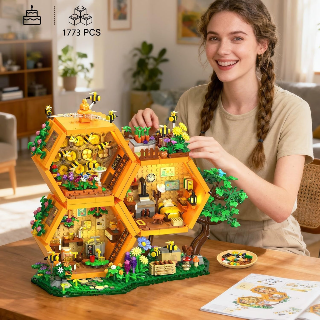 Beehive Building Set 1773 Pieces Treehouse Decorative Model with Flowers Animals & Botanical Motifs – Creative Building Blocks Gift for Adults Boys & Girls