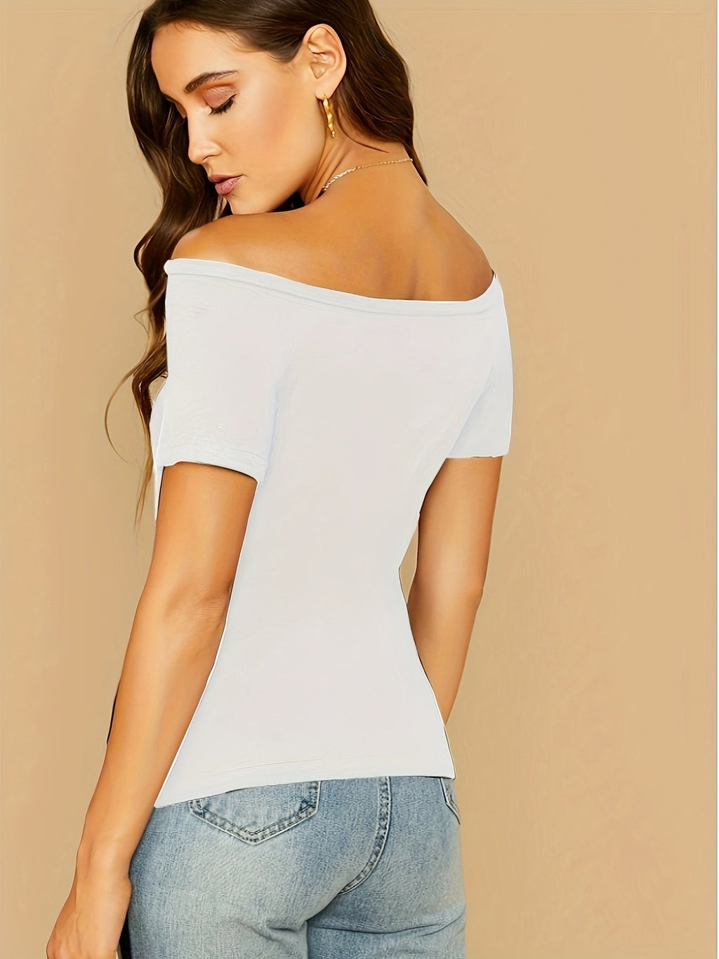 Black Off-The-Shoulder Form-Fitting Top for Women – Sexy Bodycon Crop Top, Elegant Going Out Shirt for Date Night & Party