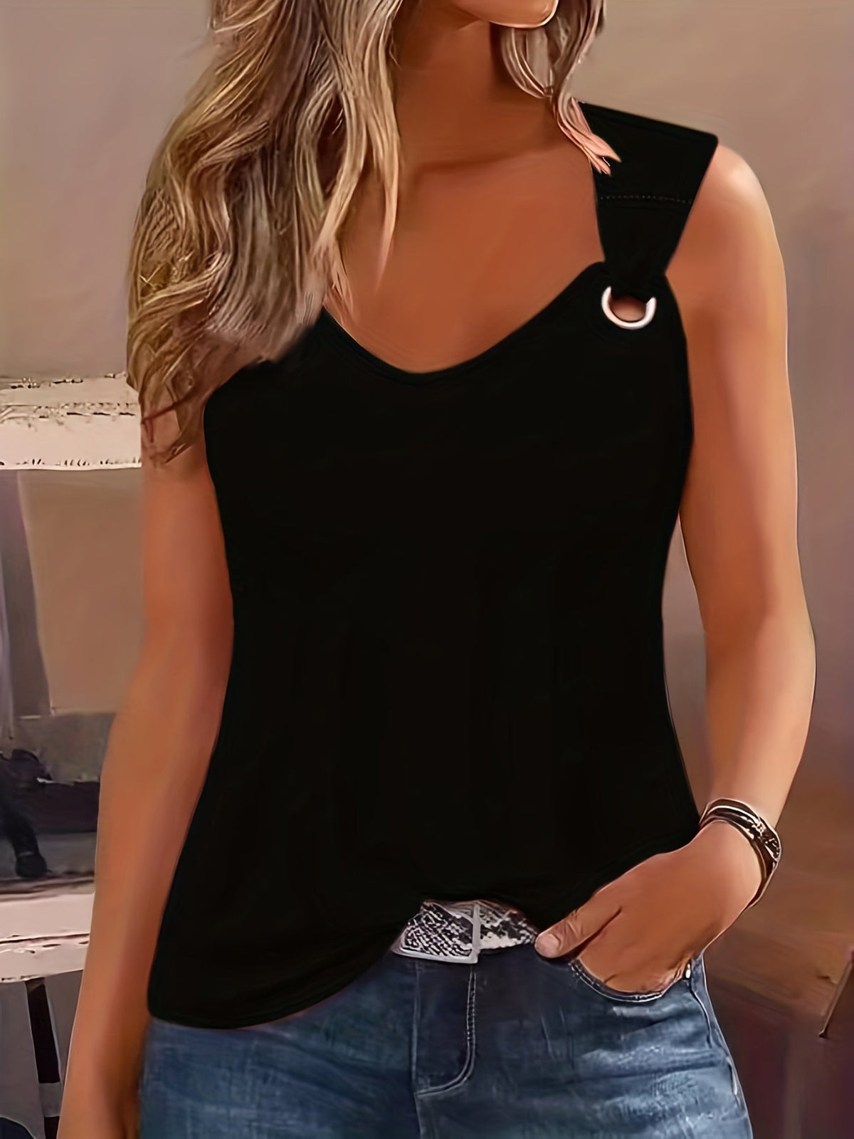 Women's Sleeveless Tank Top Keyhole Cutout Ring Detail Crew Neck Casual Summer Tops Lightweight Machine Washable Ladies Shirts S-XXL Multiple Colors