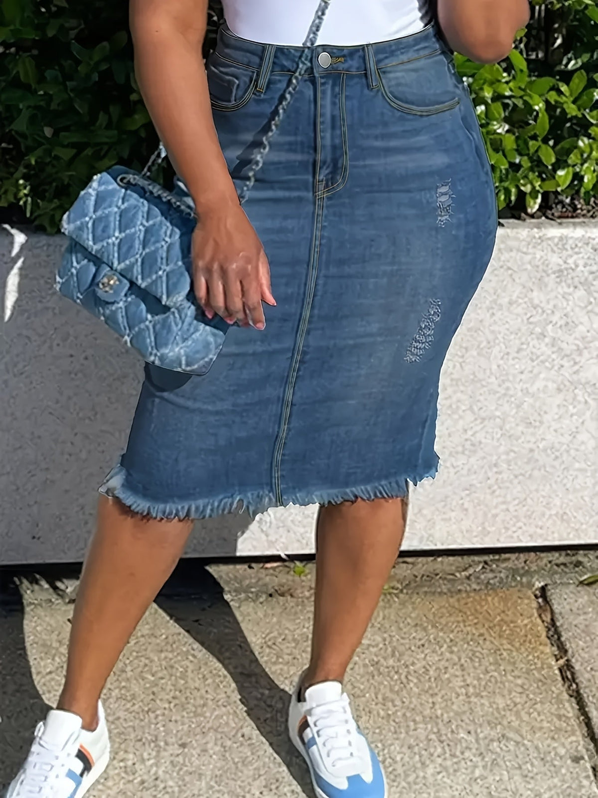 Women's Vintage High-Waisted Denim Midi Skirt – Stretch Raw Hem Distressed Look, Machine Washable, Non-Transparent, Sea Blue, Sizes XS-XXL, Casual Spring Summer Fall Skirt