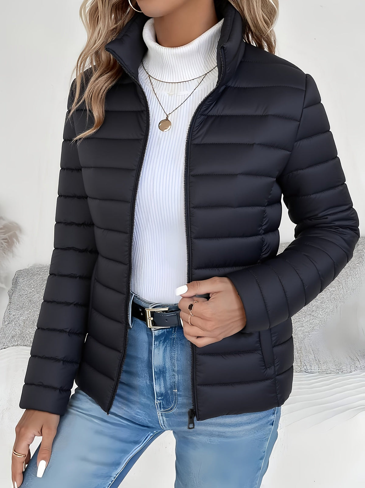 Women's Quilted Puffer Jacket Lightweight Padded Coat Stand Collar Zip Up Cropped Outerwear Fall Winter Slim Fit