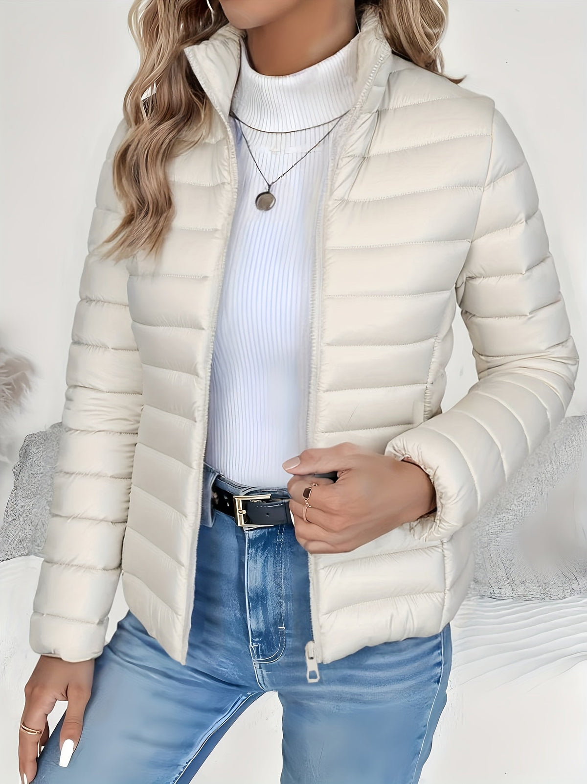 Women's Quilted Puffer Jacket Lightweight Padded Coat Stand Collar Zip Up Cropped Outerwear Fall Winter Slim Fit