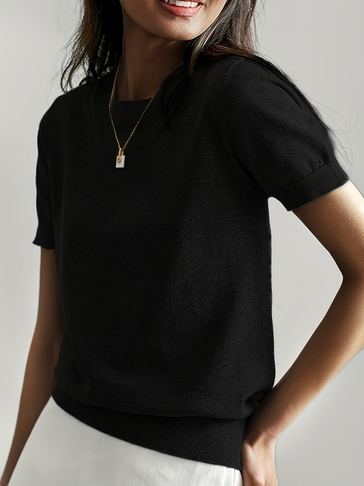 Fine-Spun Short Sleeve Knit Top Women Crew Neck Casual Pullover Sweater Solid Color Lightweight Base Layer Shirt for Women S M L XL XXL