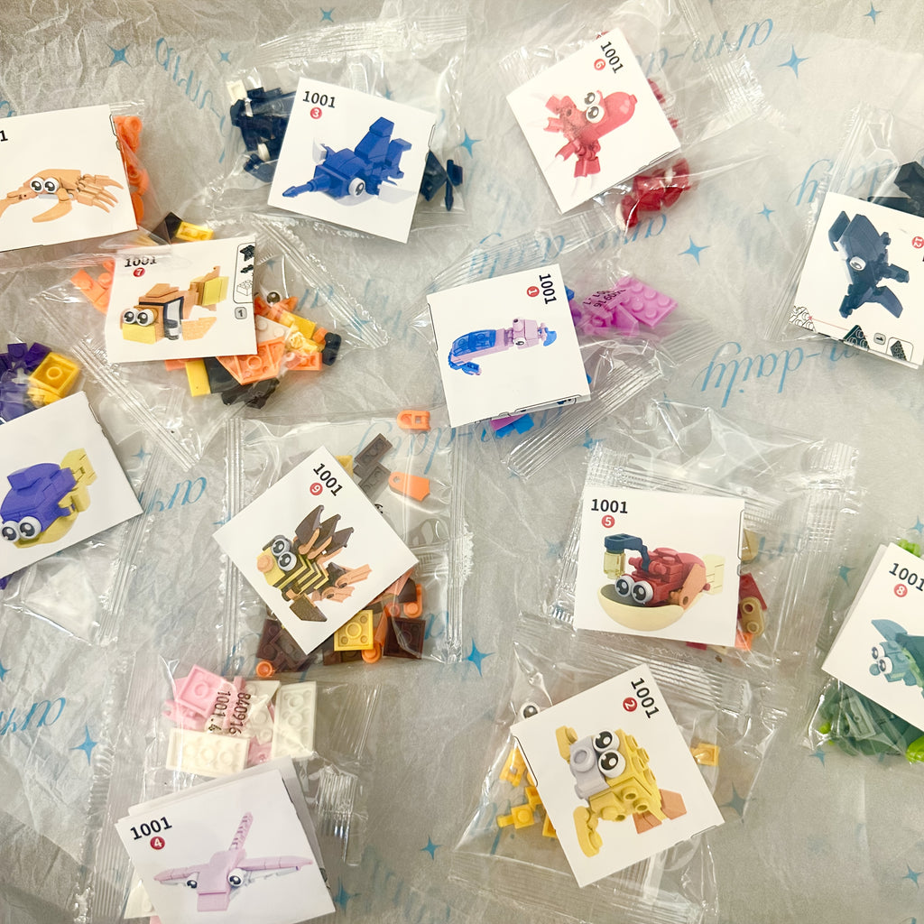 Ocean Animal Building Blocks Set for Kids 12pcs – Colorful Seahorse Octopus Crab Sea Turtle Lantern Fish Figures, Educational STEM Toy, Durable ABS Sea Creature Models, Fun Gift for Boys Girls Ages 3+