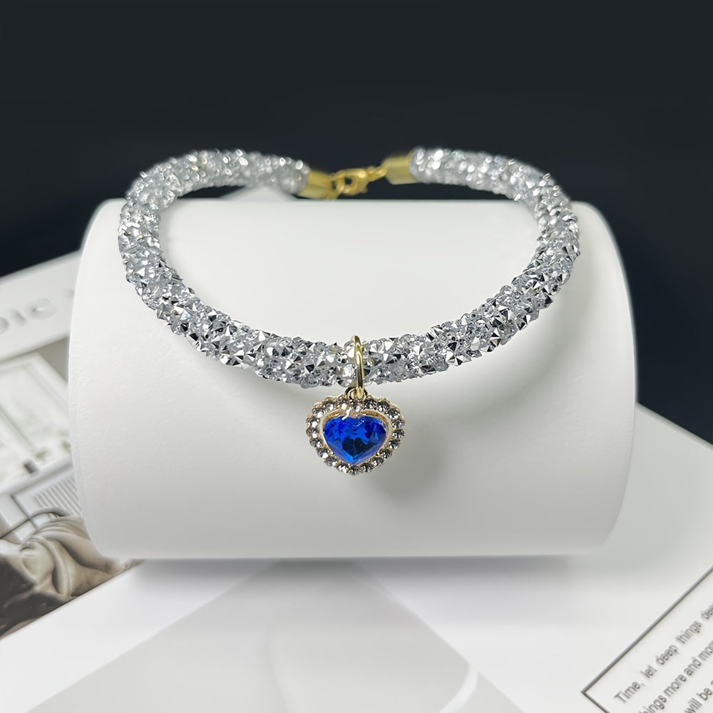 Cat Collar Necklace with Rhinestone Heart Pendant - Cute Bling Pet Collar for Cats & Small Dogs, Adjustable Breakaway Safety Collar, Fashion Pet Jewelry Accessory