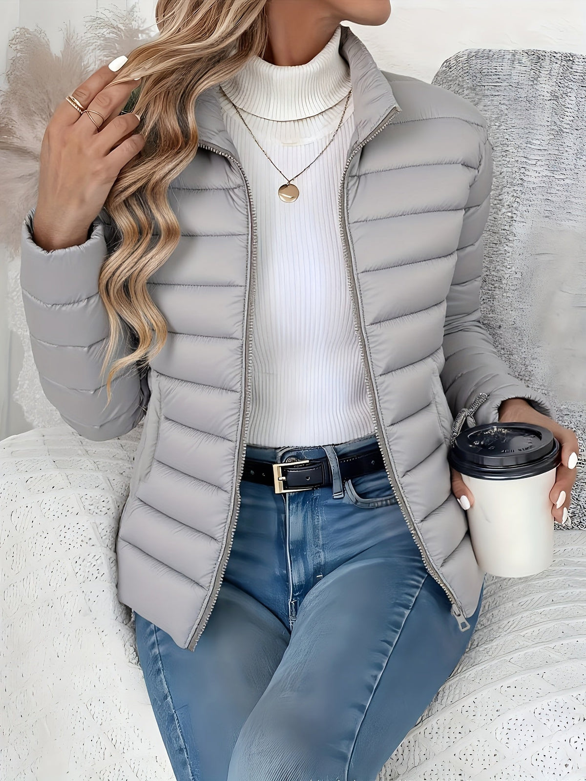 Women's Quilted Puffer Jacket Lightweight Padded Coat Stand Collar Zip Up Cropped Outerwear Fall Winter Slim Fit