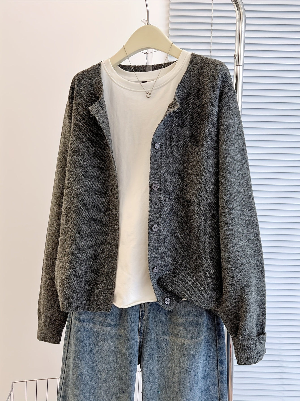Women's Button-Front Pocket Cardigan Sweater – Casual Cozy Knit Open Layer for Autumn & Winter in 13 Colors