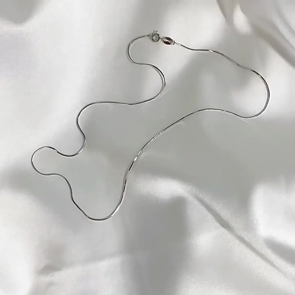 925 Sterling Silver 1mm Snake Chain Necklace Unisex – Handmade Round Snake Chain Lengths 16–24 Inch, Gift Box Included, Perfect for Daily Wear, Mother’s Day & Gifts for Him or Her